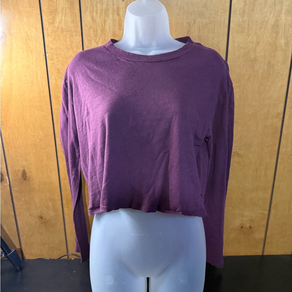 PINK Victoria's Secret Cropped Long-Sleeve Top - Plum